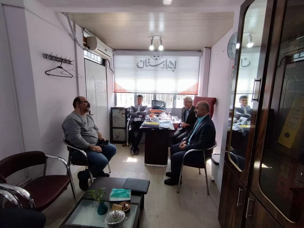 دبیرستان بهارستان