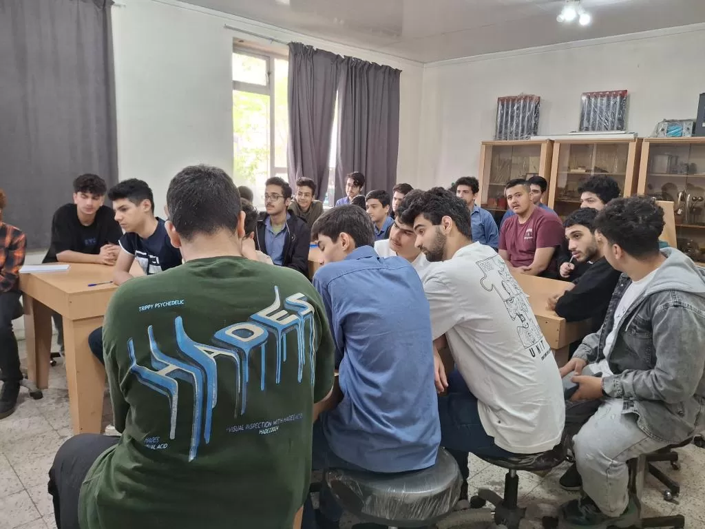 دبیرستان بهارستان رشت