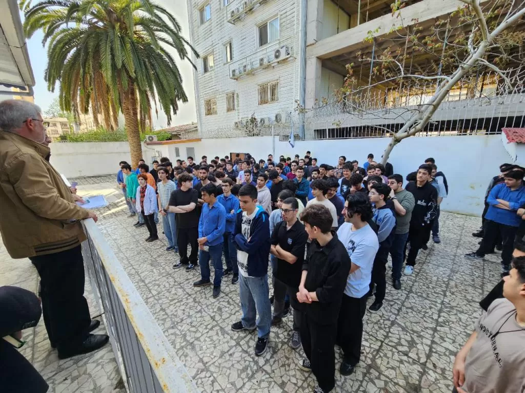 بهترین دبیرستان دوره دوم