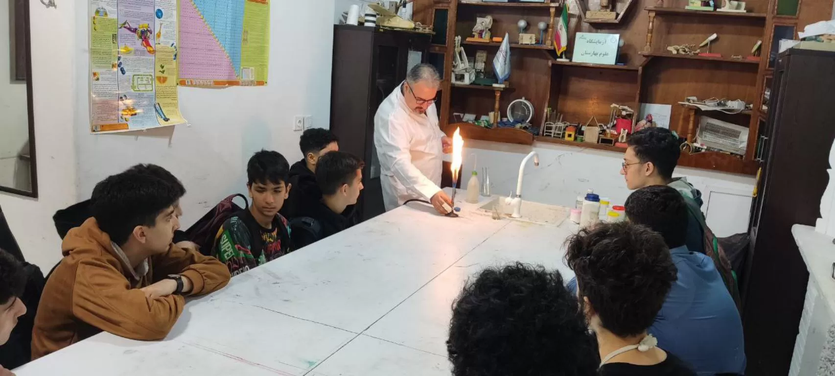 آزمایشگاه شیمی