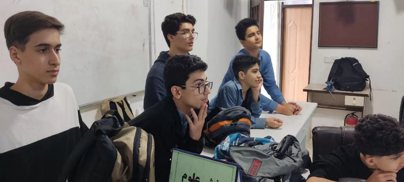 دبیرستان بهارستان رشت