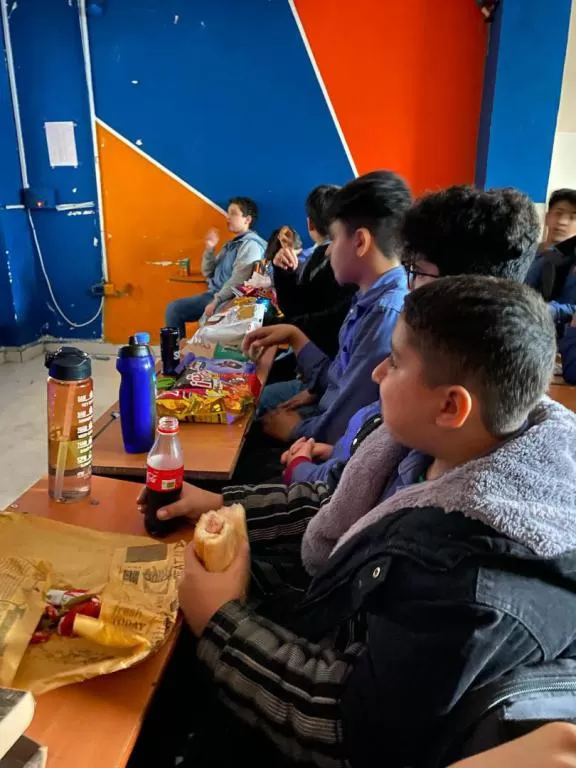 مستند در دبیرستان رشت