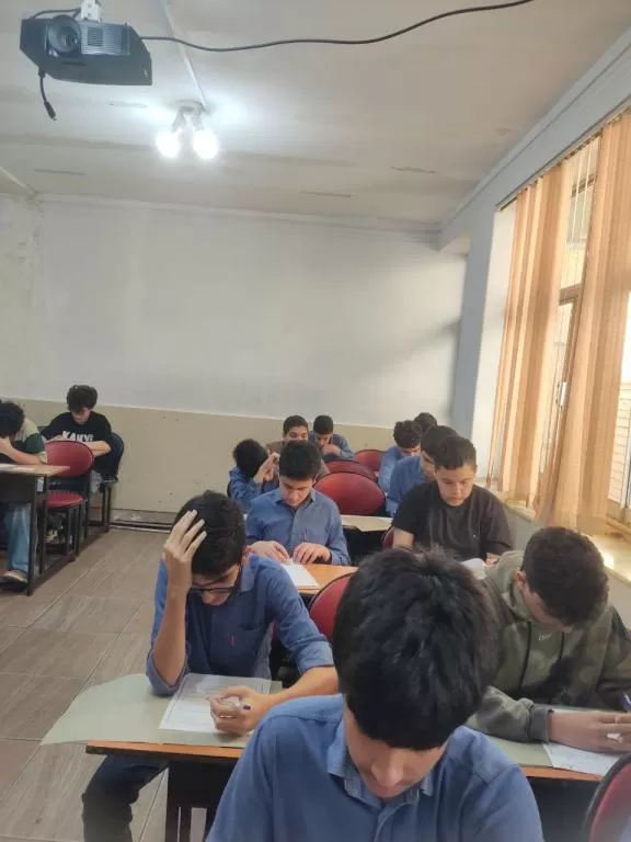 مدرسه دوره اول رشت