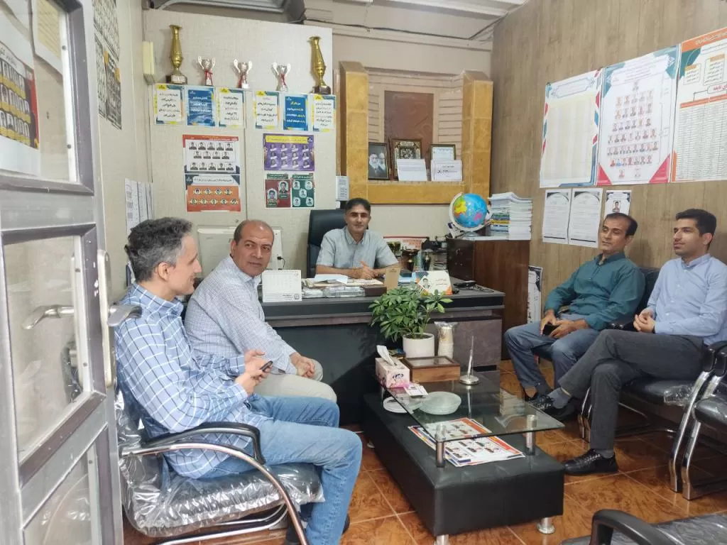 جلسه معاونین - غلام پور - شیرینفکر - مهری - خلیلی نژاد - اقبالداری - دبیرستان بهارستان