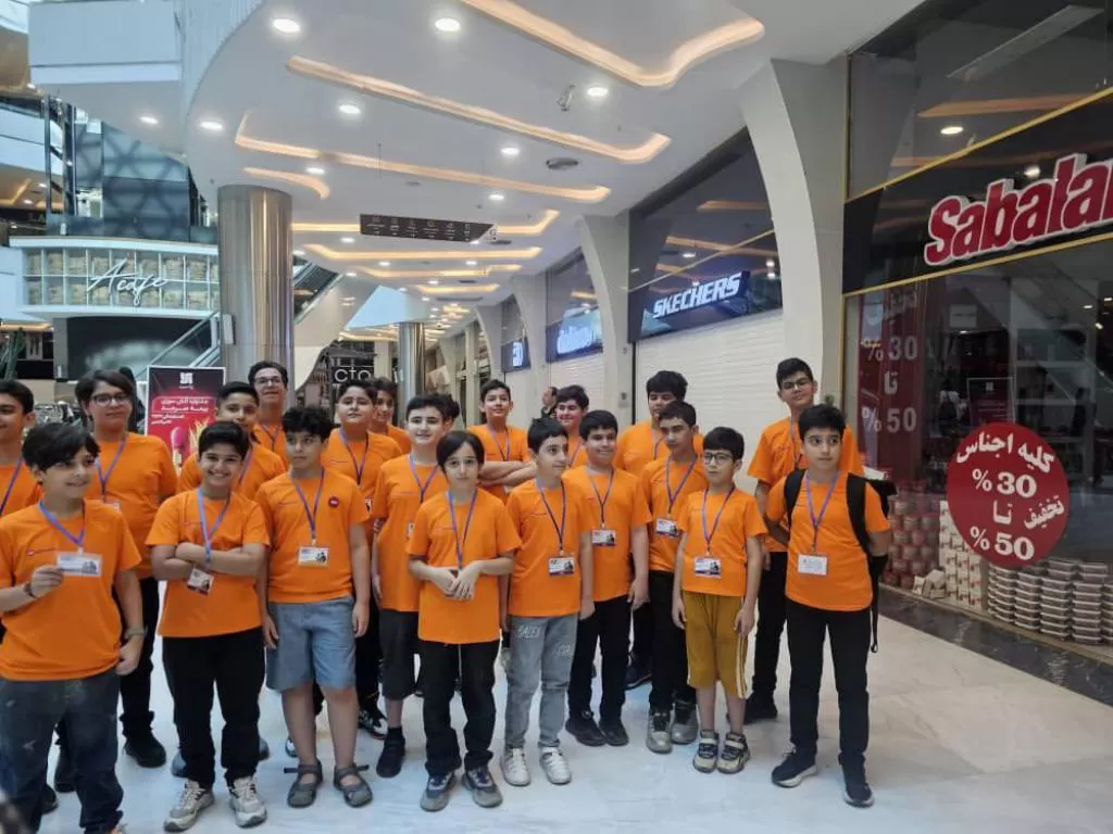 بهترین دانش آموز رشت