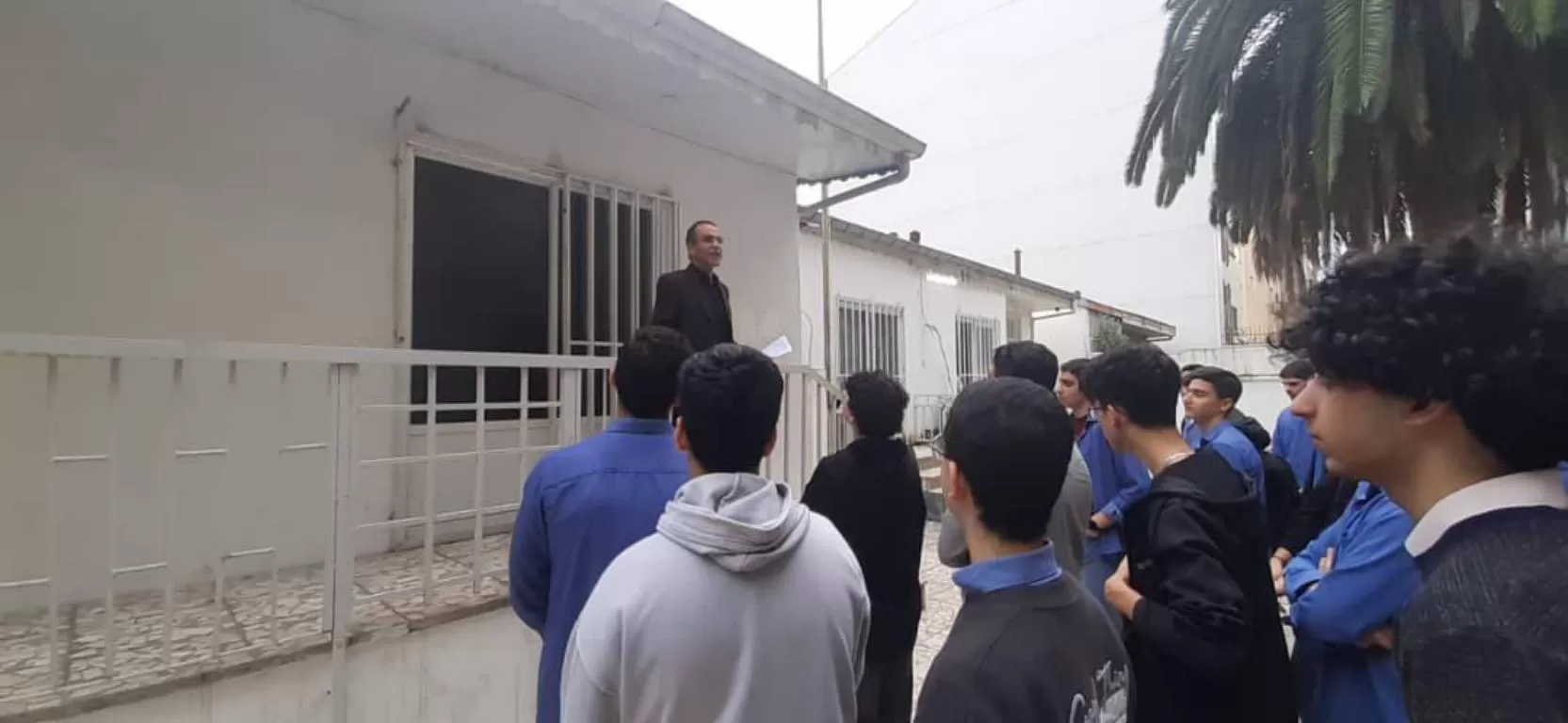 مراسم ویژه صبحگاه دبیرستان بهارستان