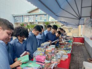 نمایشگاه کتاب