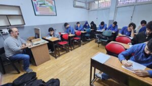 امتحانات مدرسه